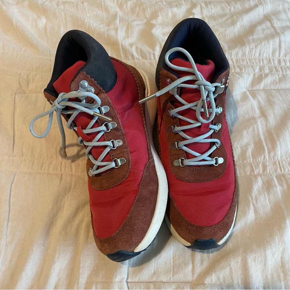 Toms Cascada Waterproof Nylon and Suede Boots